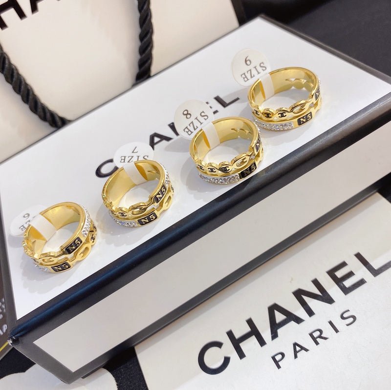 Chanel No.5 & Crystal Ring