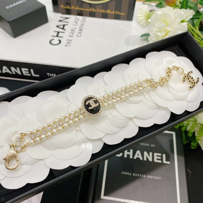 Chanel Pearl Rhinestone Double C Jewelry Set - Image 6