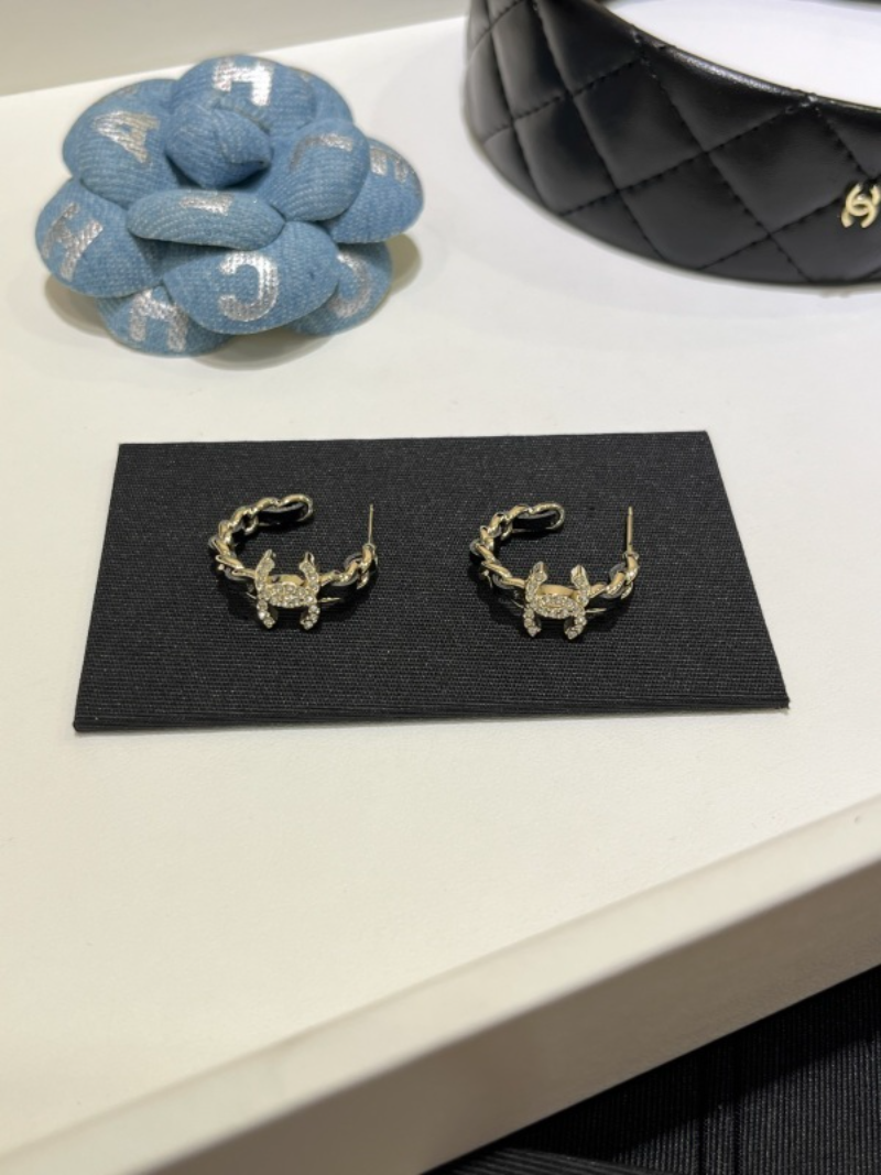 Chanel Leather Chain CC Hoop Earrings - Image 3