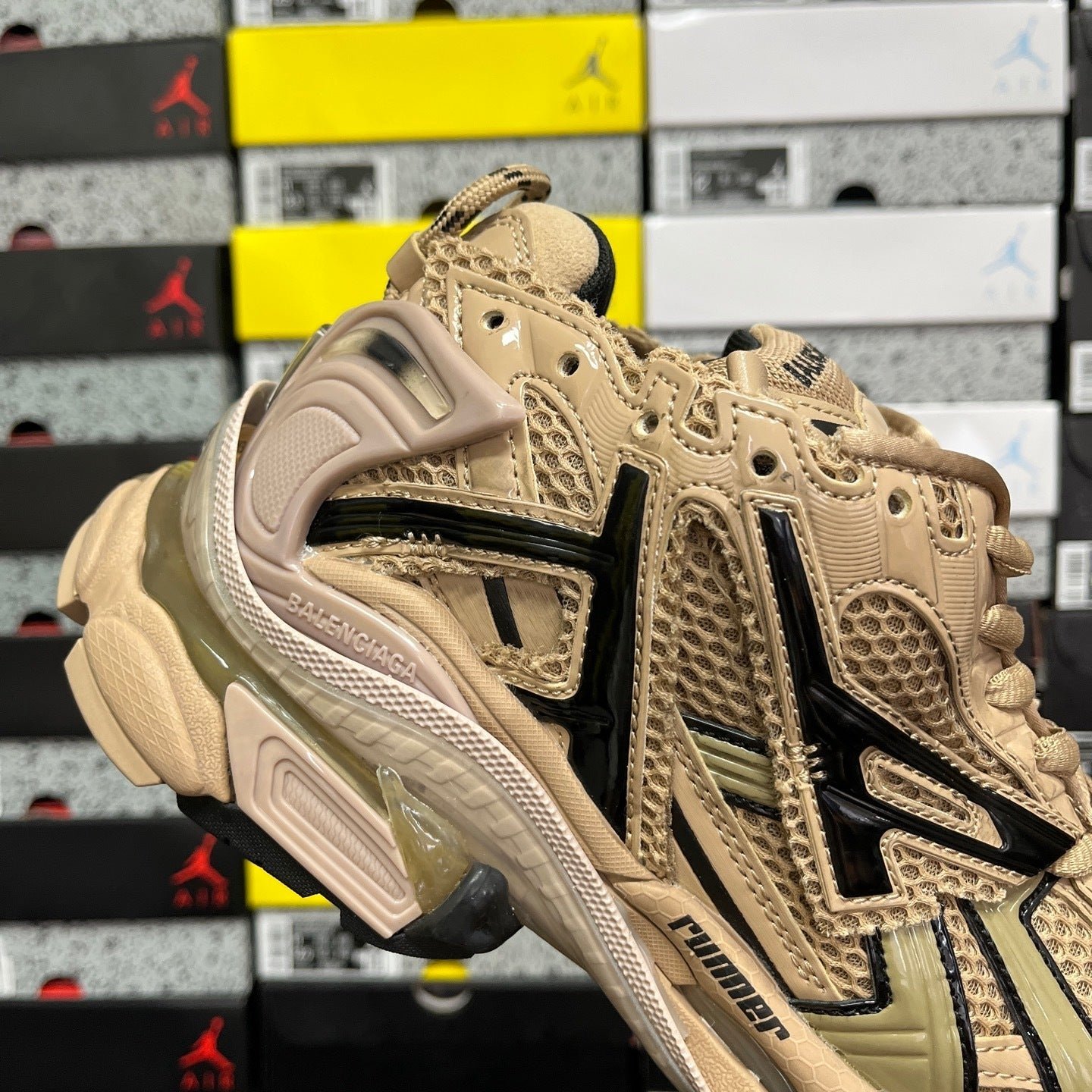 Alternative view of Balenciaga Runner 7.0 Cream Black