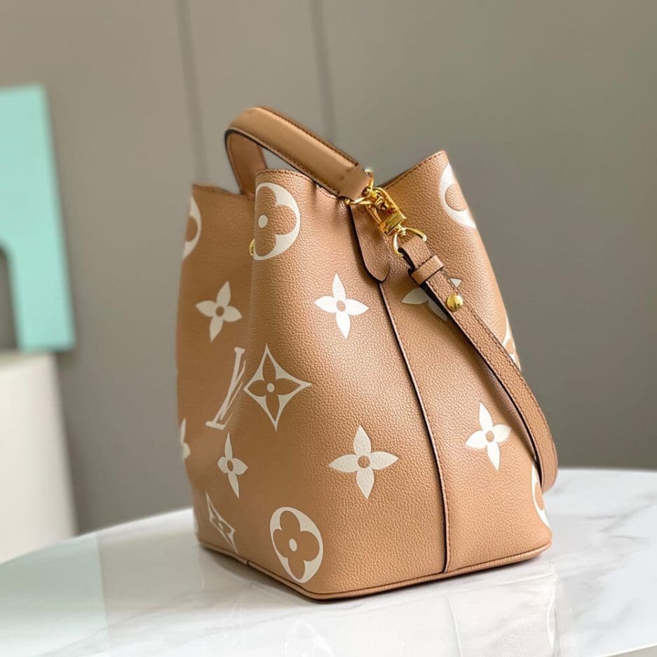 Louis Vuitton NeoNoe MM Empreinte - Image 8