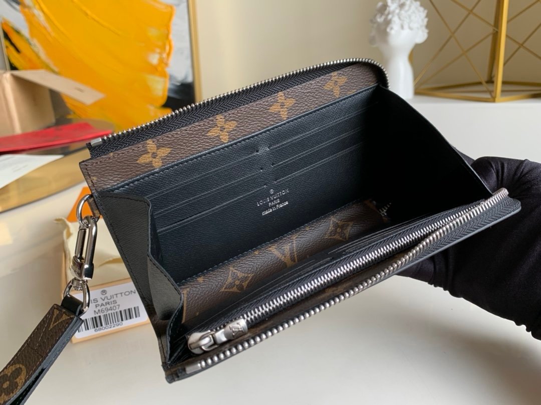 LV Canvas & Leather Zip Pouch - Image 4