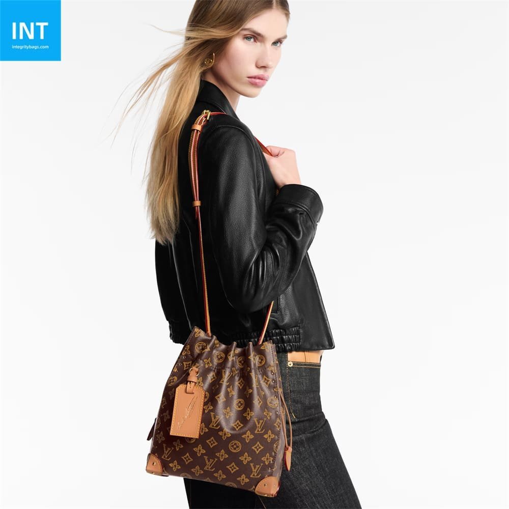 Alternative view of Louis Vuitton Noé Trunk Monogram Origine