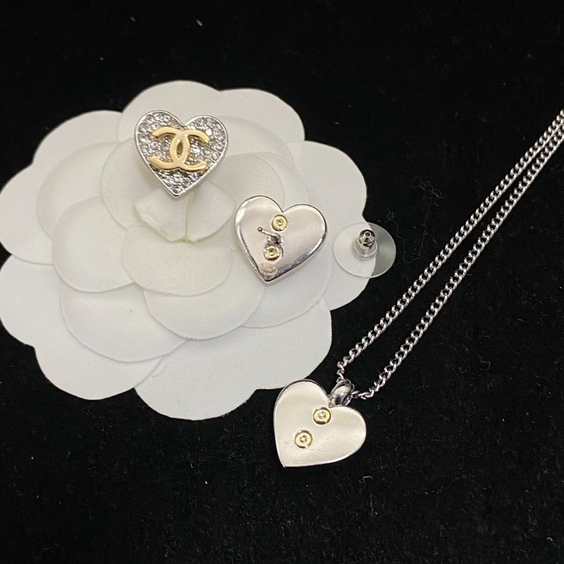 Alternative view of Chanel Crystal Heart Double C Jewelry Set