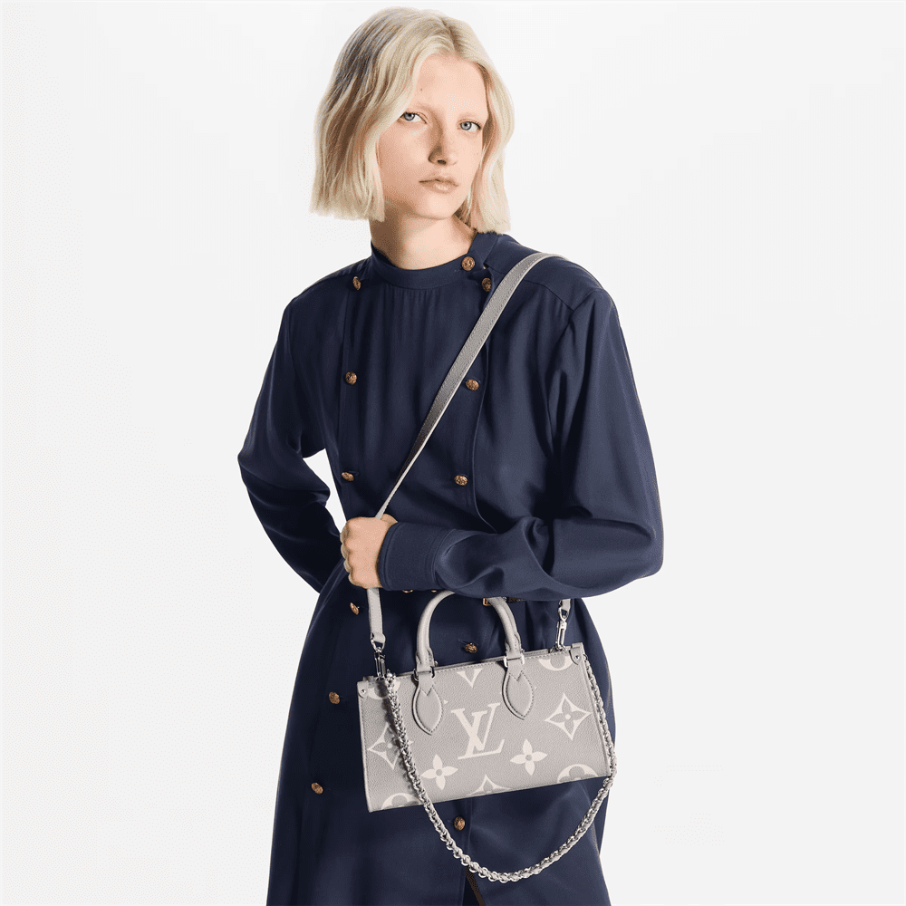 Alternative view of Louis Vuitton Milky Way Empreinte Leather