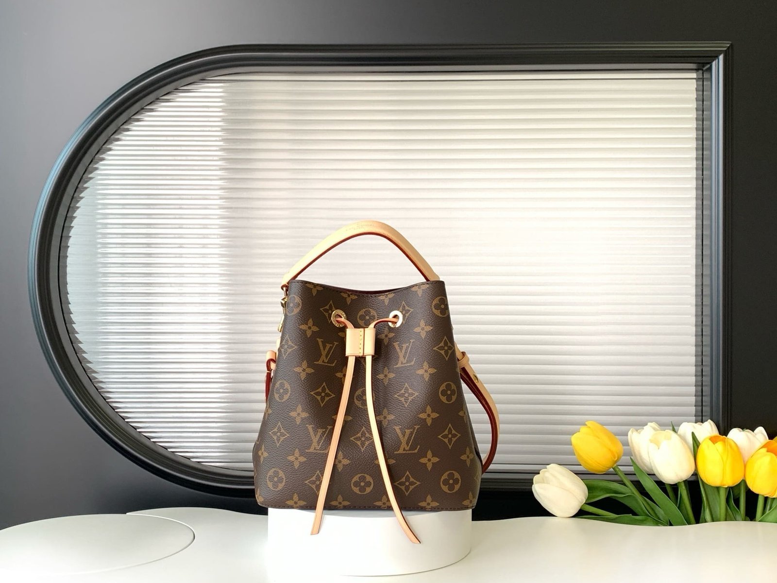 Alternative view of Louis Vuitton NéoNoé BB Monogram