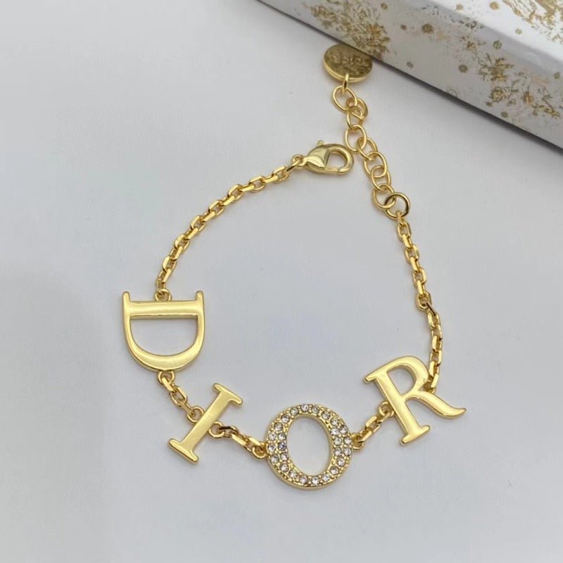 Dior Gold Letter Logo Star Bracelet - Image 5