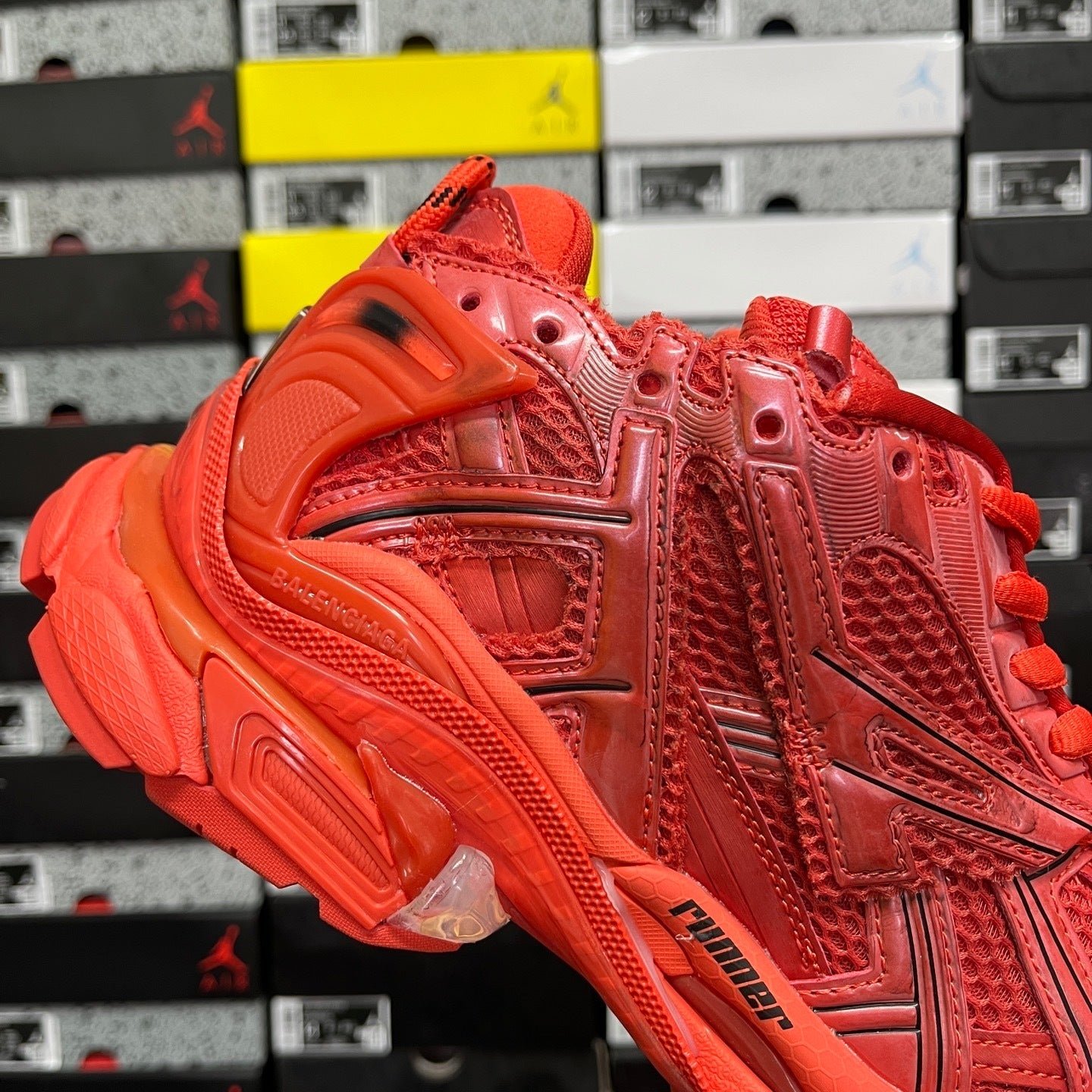 Alternative view of Balenciaga Runner 7.0 Volcano Red