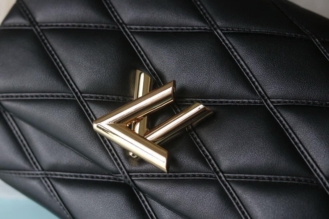 Louis Vuitton GO-14MM Lambskin - Image 7
