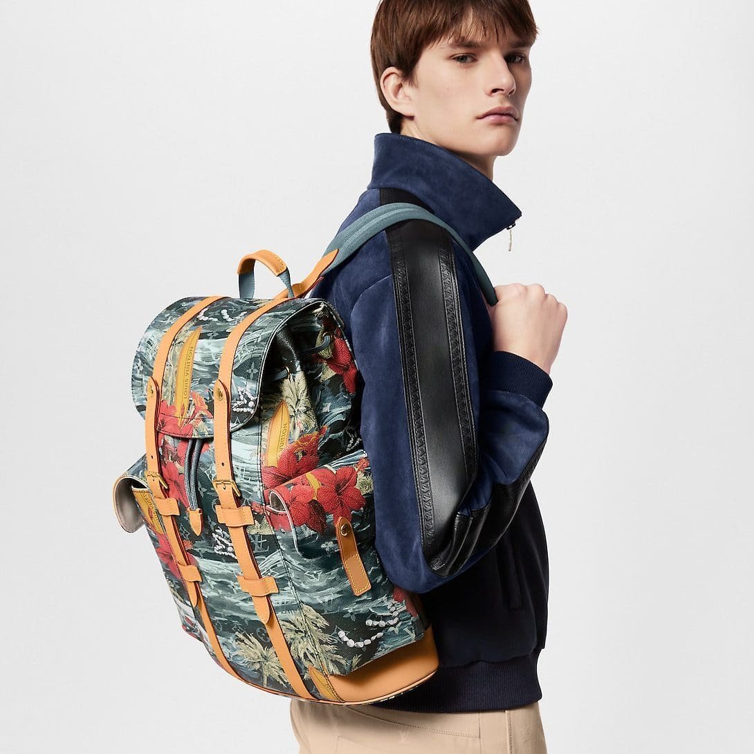 Alternative view of Louis Vuitton Christopher MM Canvas