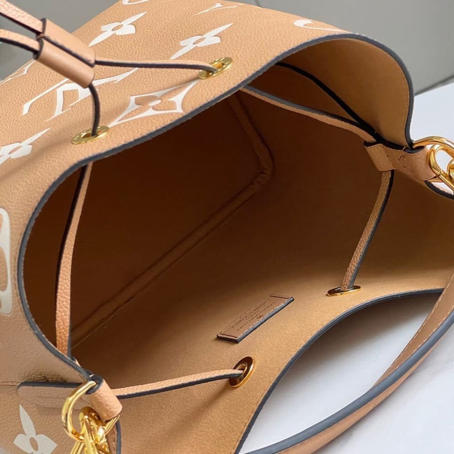 Louis Vuitton NeoNoe MM Empreinte - Image 3