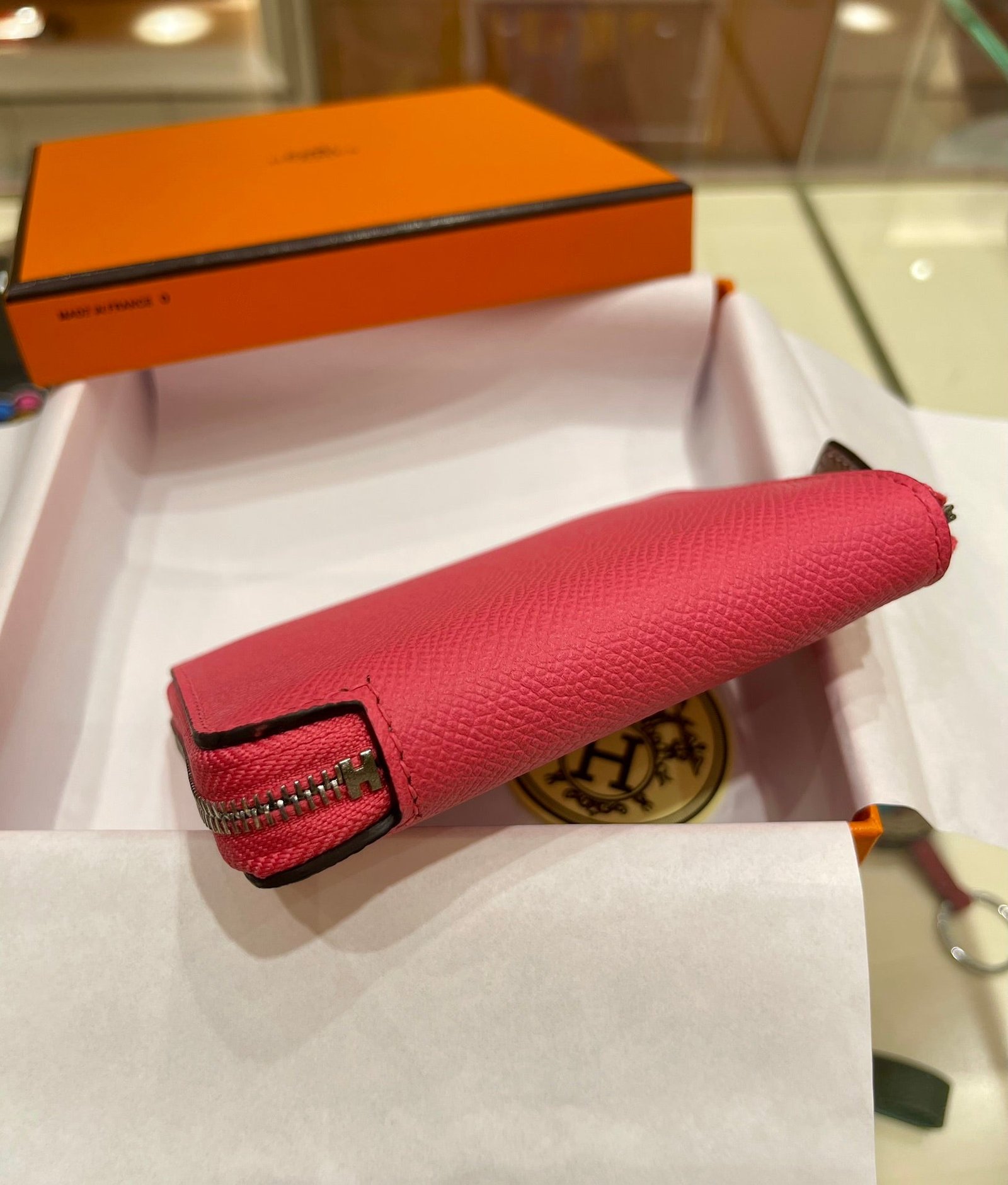 HERMES Compact Wallet 11.5 Dark Pink Epsom - Image 4