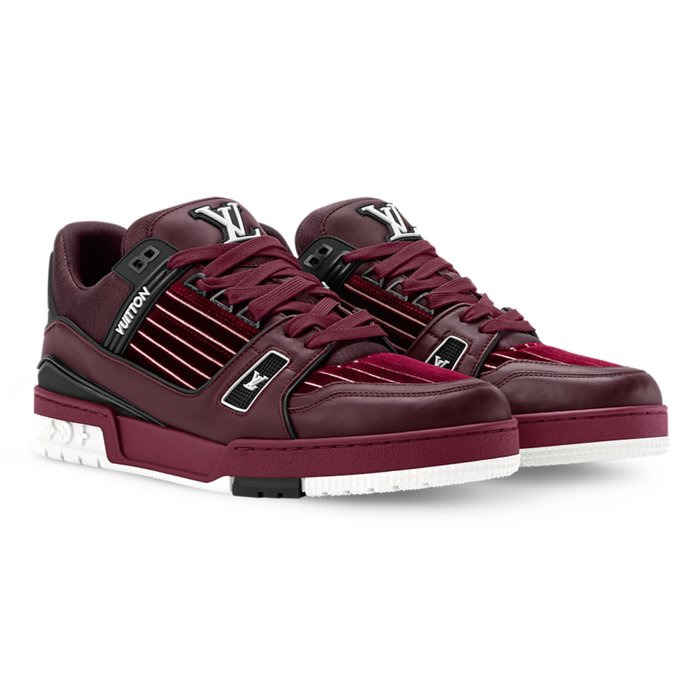 Alternative view of LV Trainer 'Bordeaux Red'