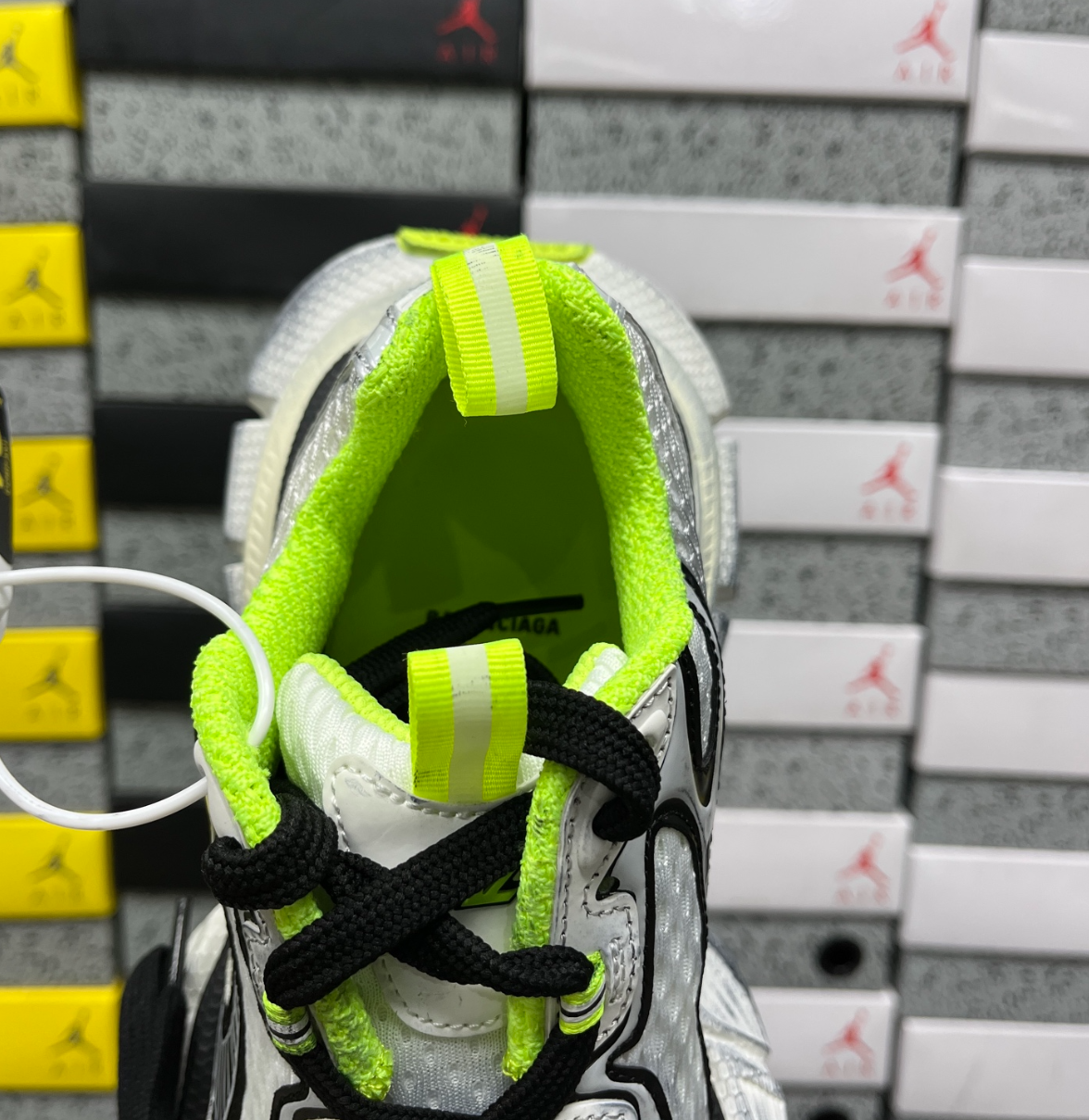 Alternative view of Balenciaga 3XL Fluo White Black