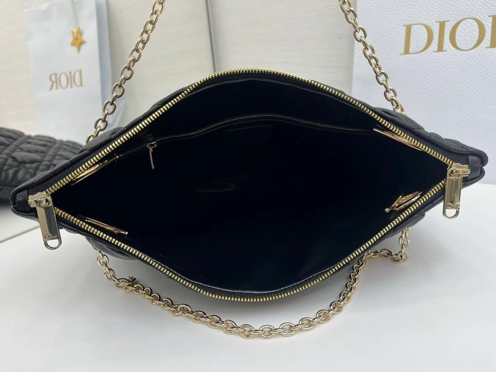 Dior Crunchy Black Quilted Calfskin Chain Bag - Image 7