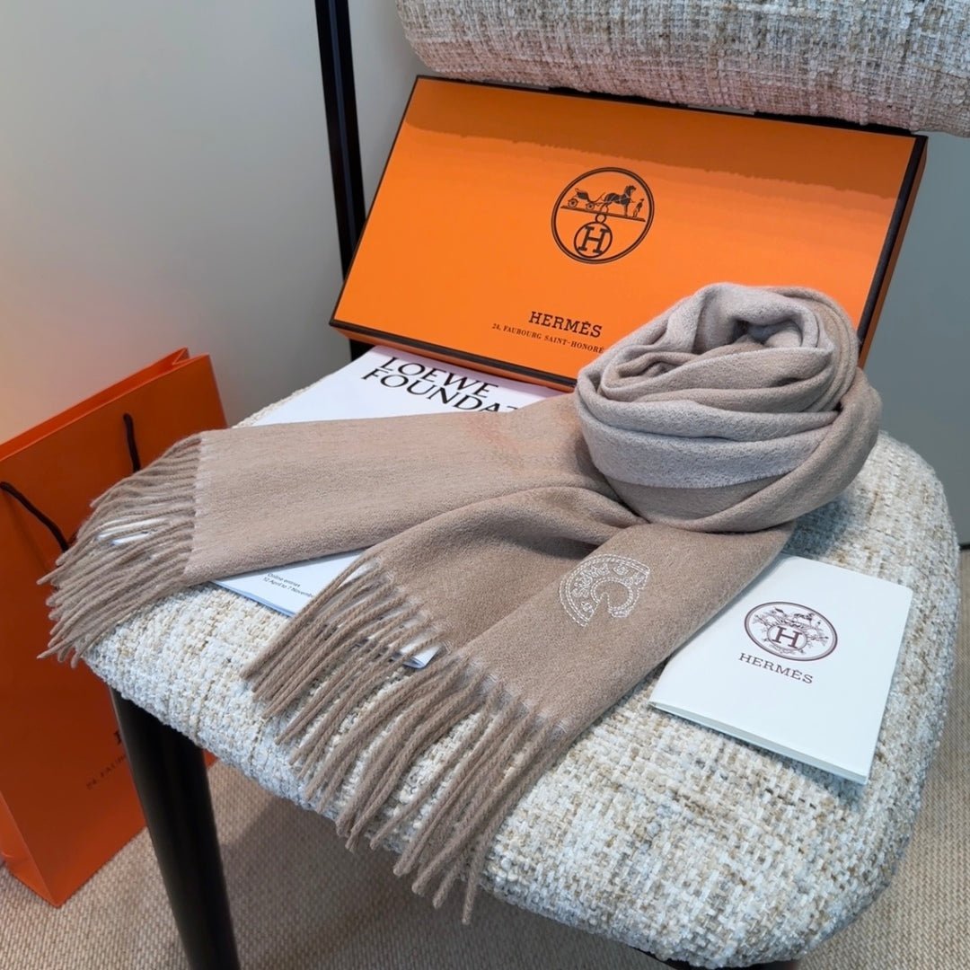 HERMES HERMES 25S SCARF 190 IN CASERE 854639