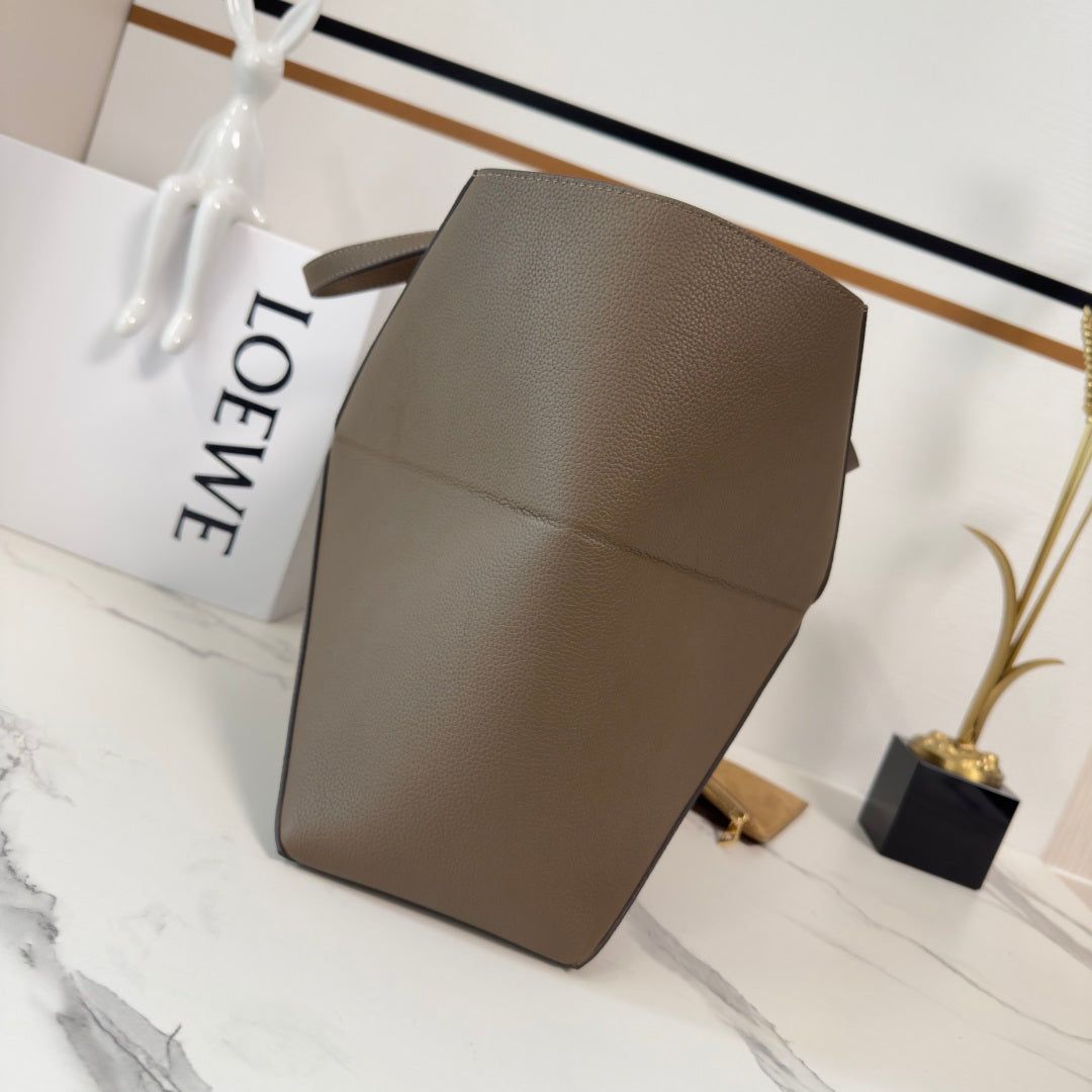 Loewe Medium Puzzle Fold Taupe Soft Grain Cow - Image 3