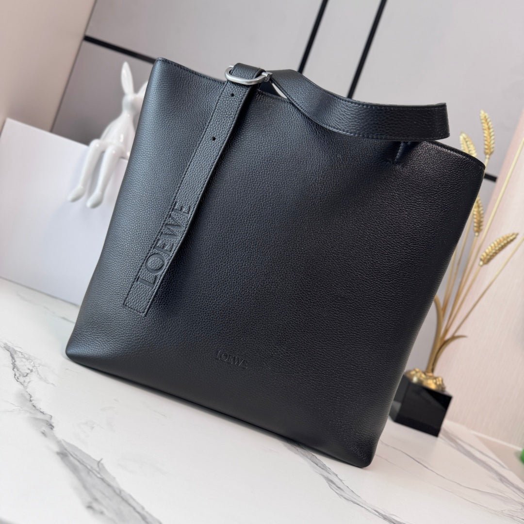 Loewe Loop Zipped Tote Black Calfskin 35cm
