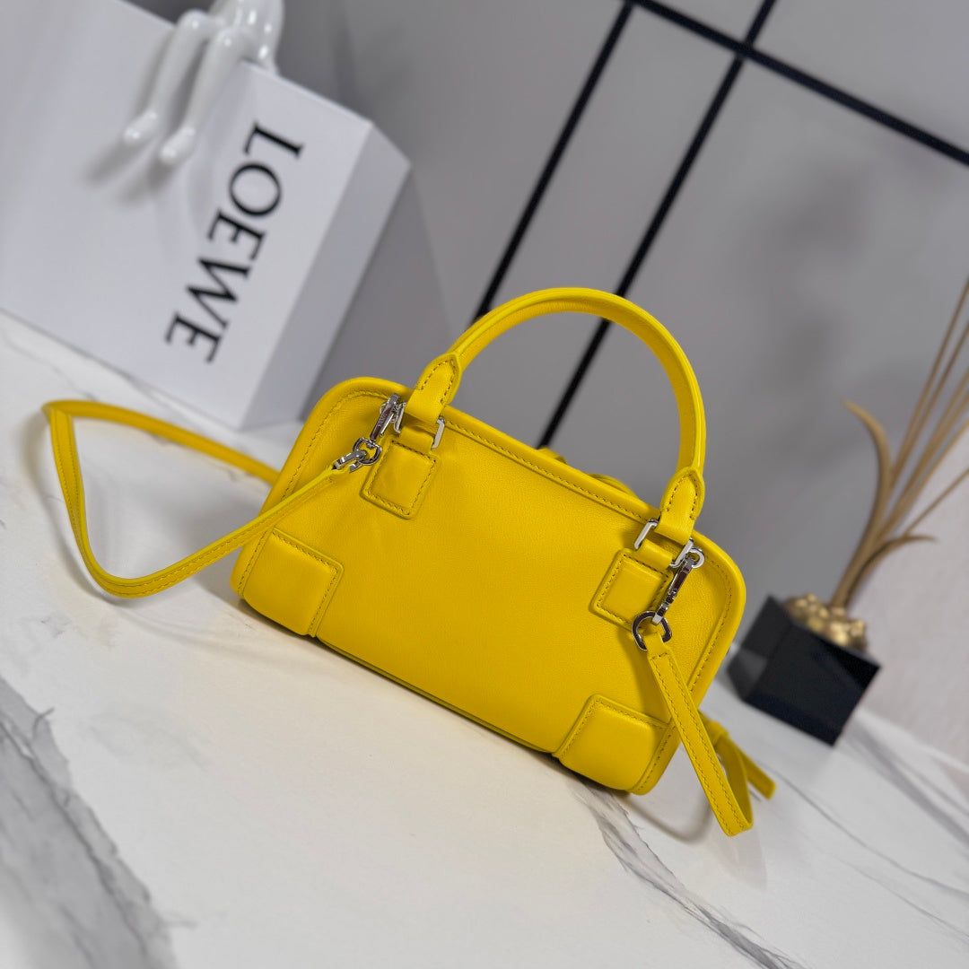 Alternative view of Loewe 2026 Amazona 180 Bag 20cm Yellow Soft Calfskin 289384