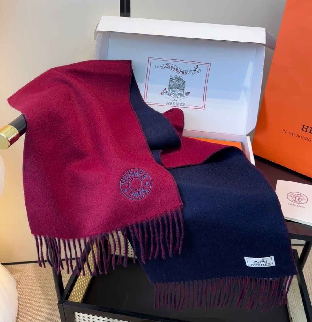 Alternative view of HERMES HERMES 25S SCARF 190 IN CASERE 854620