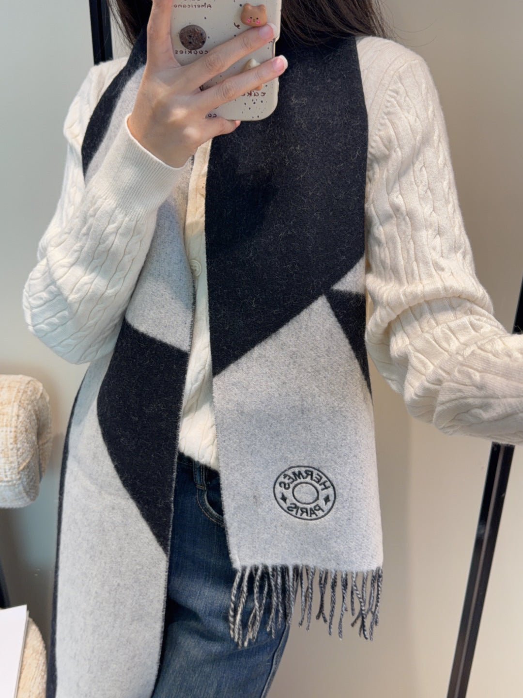 Hermès Cashmere Two-Tone Scarf - Image 3