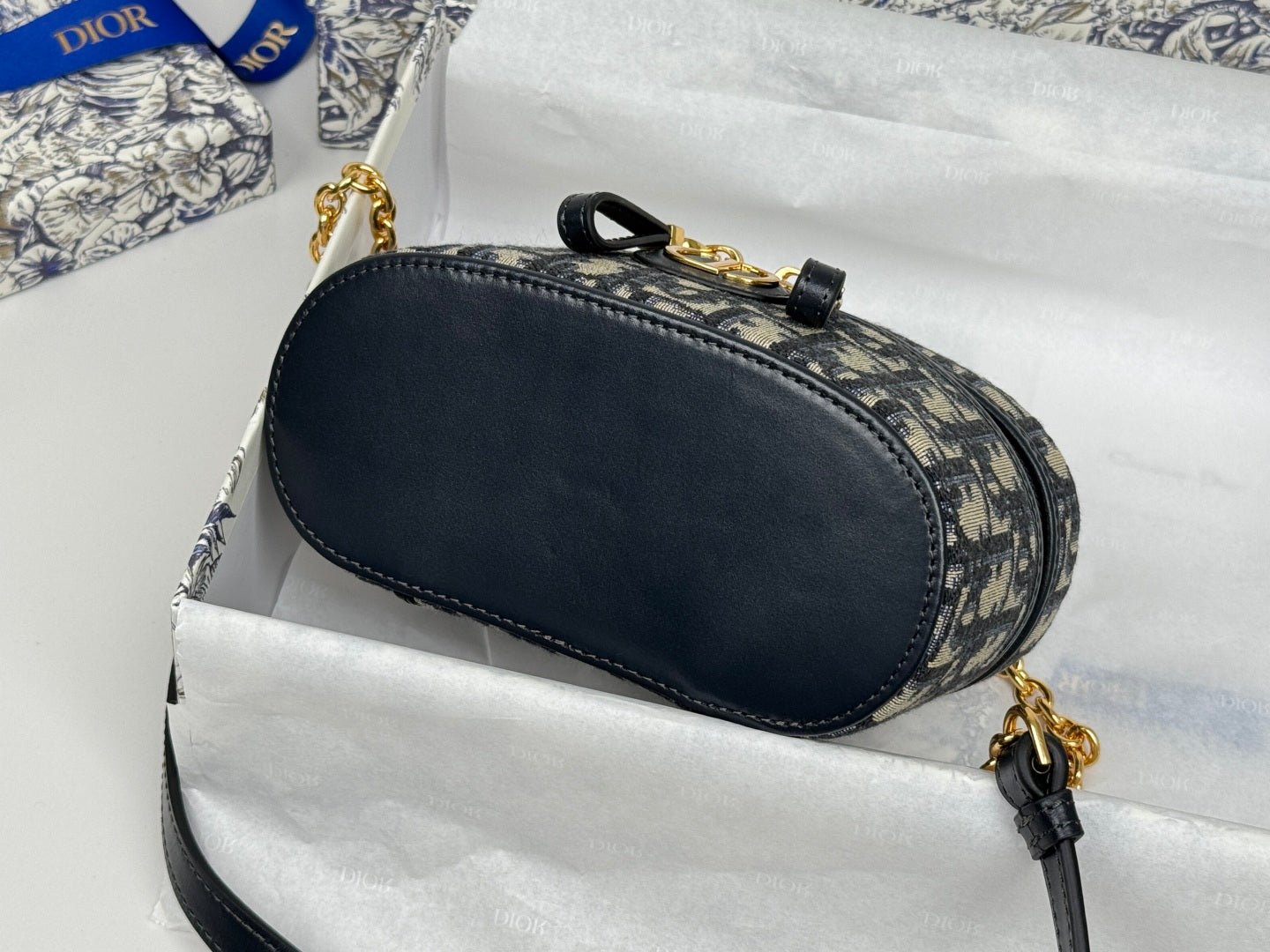 Dior 30 Montaigne Vanity Series Blue Mini Case Canvas - Image 6