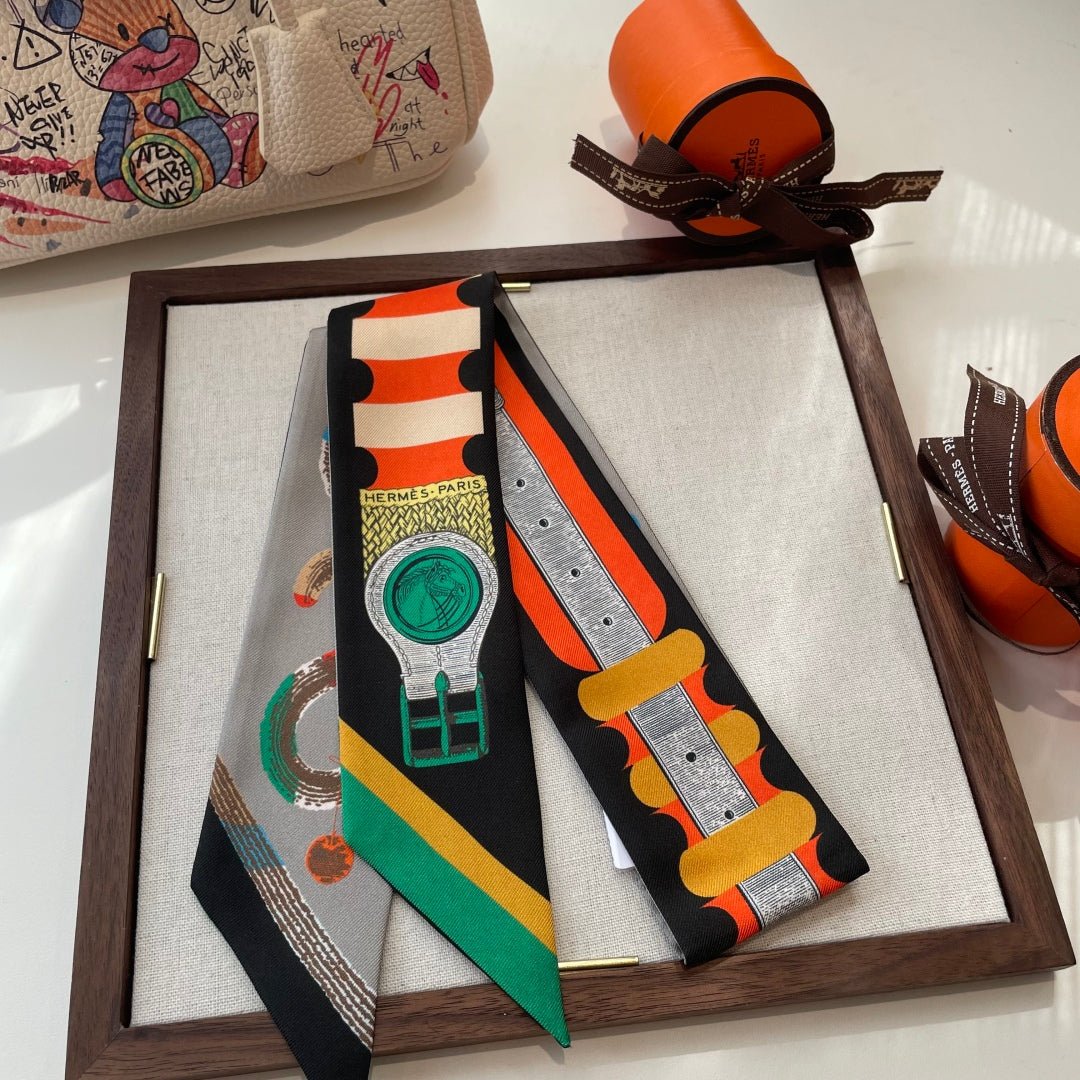 Alternative view of HERMES HERMES 25S SCARF 90 IN SILK 854981