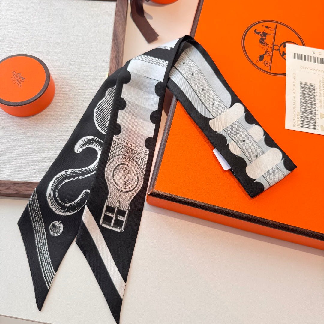 Alternative view of HERMES HERMES 25S SCARF 90 IN SILK 854980