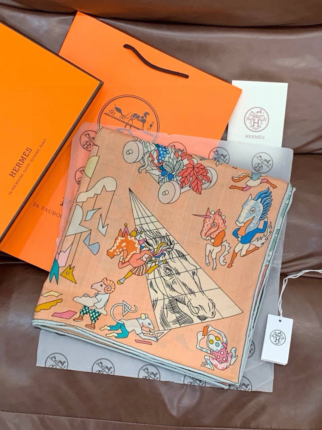 Alternative view of HERMES HERMES 25S SCARF 140 IN SILK CASERE 985834