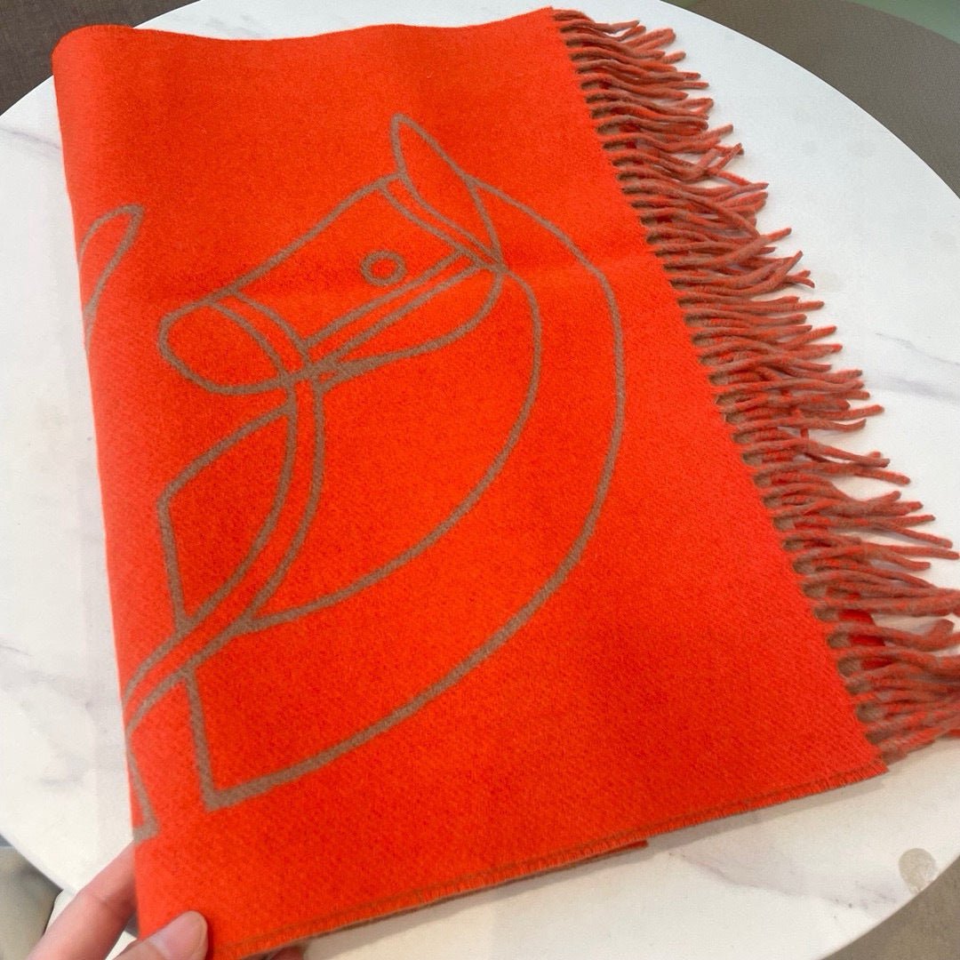 Alternative view of HERMES HERMES 25S SCARF 195 IN CASERE 989853