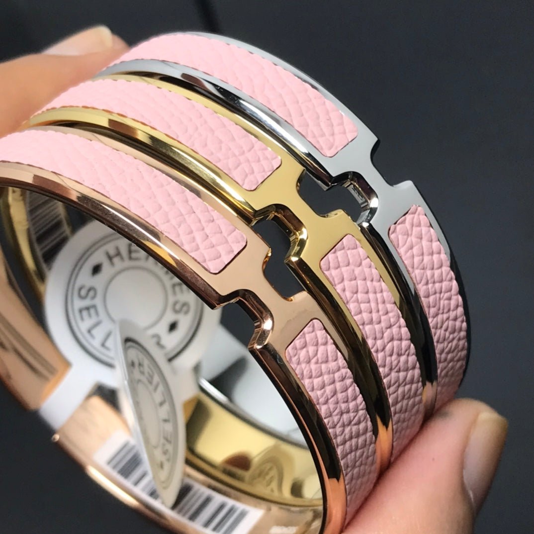 Alternative view of Hermès O'Kelly Pale Pink & Rose Gold Bracelet