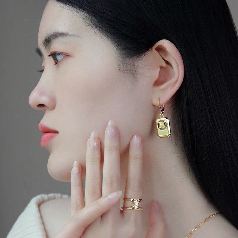 Alternative view of 18K Celine Square Hoops Earrings