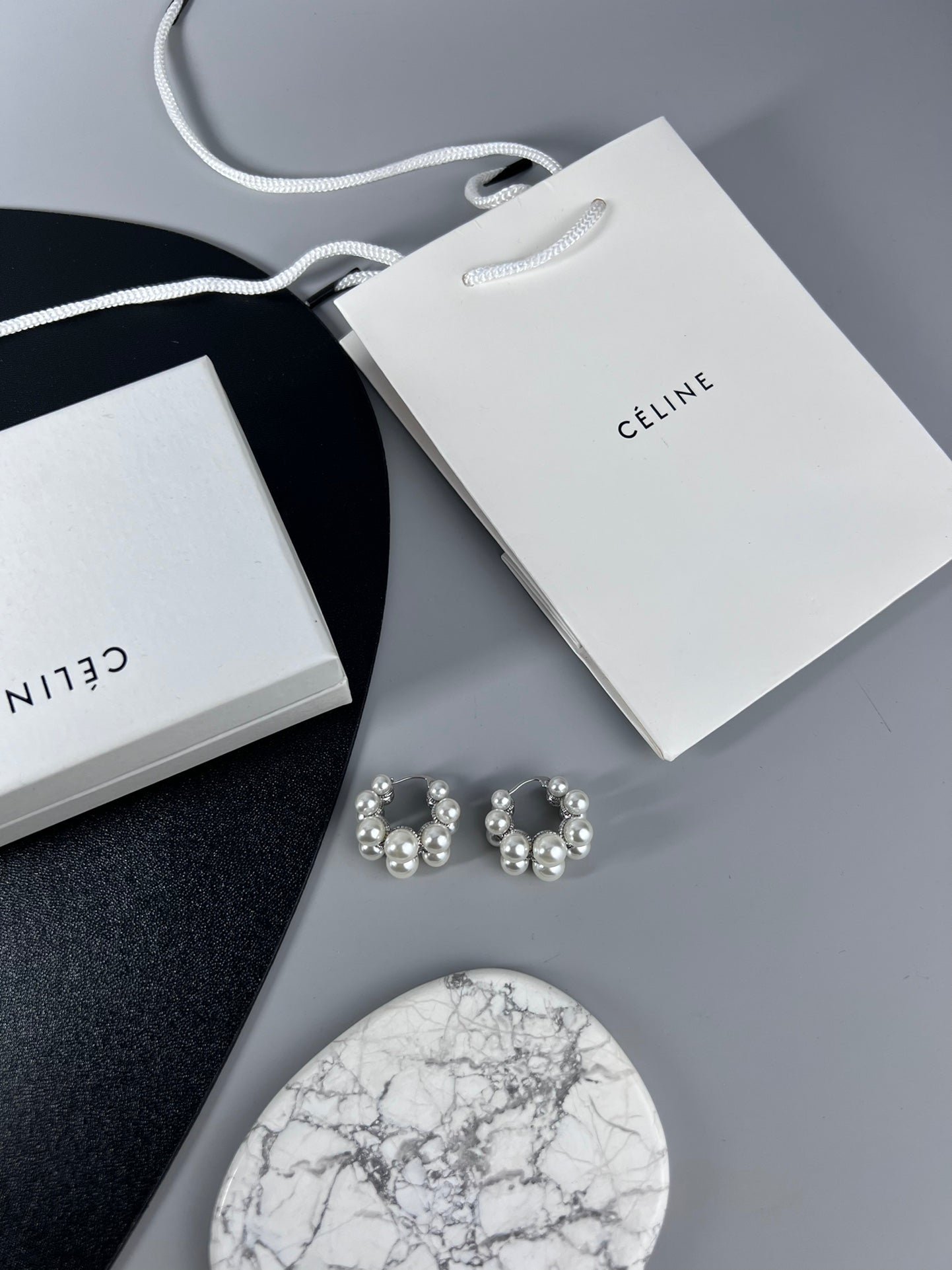 18K Celine Two-Rows Pearl Earrings - Image 3