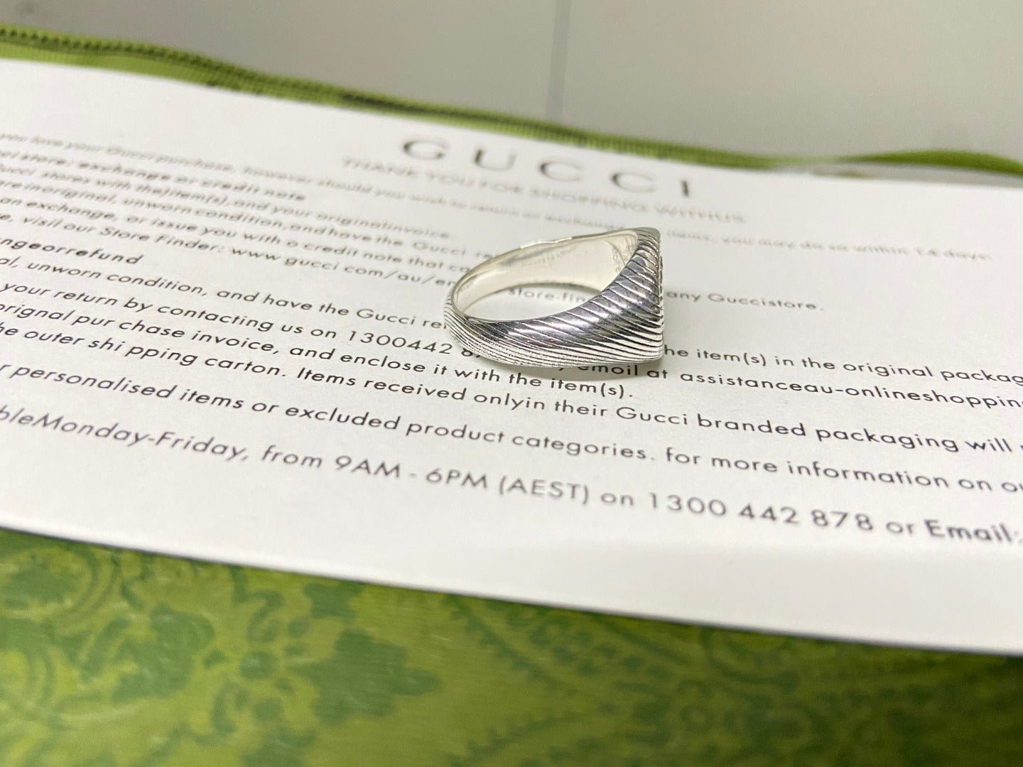 GUCCI Twisted Rope GG Signet Silver Ring - Image 11