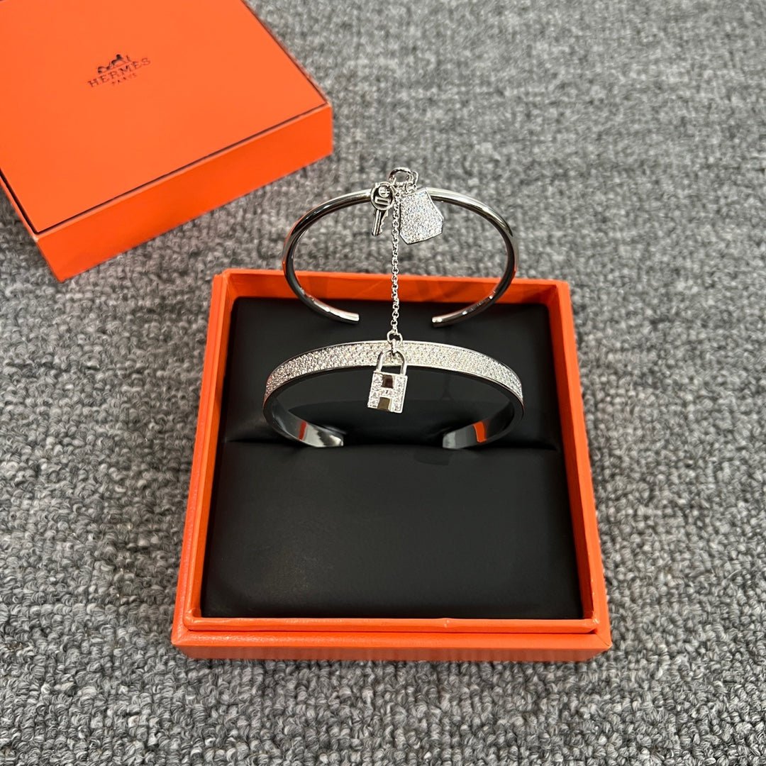 Alternative view of Hermès Kelly Silver Plated Crystal Bracelet