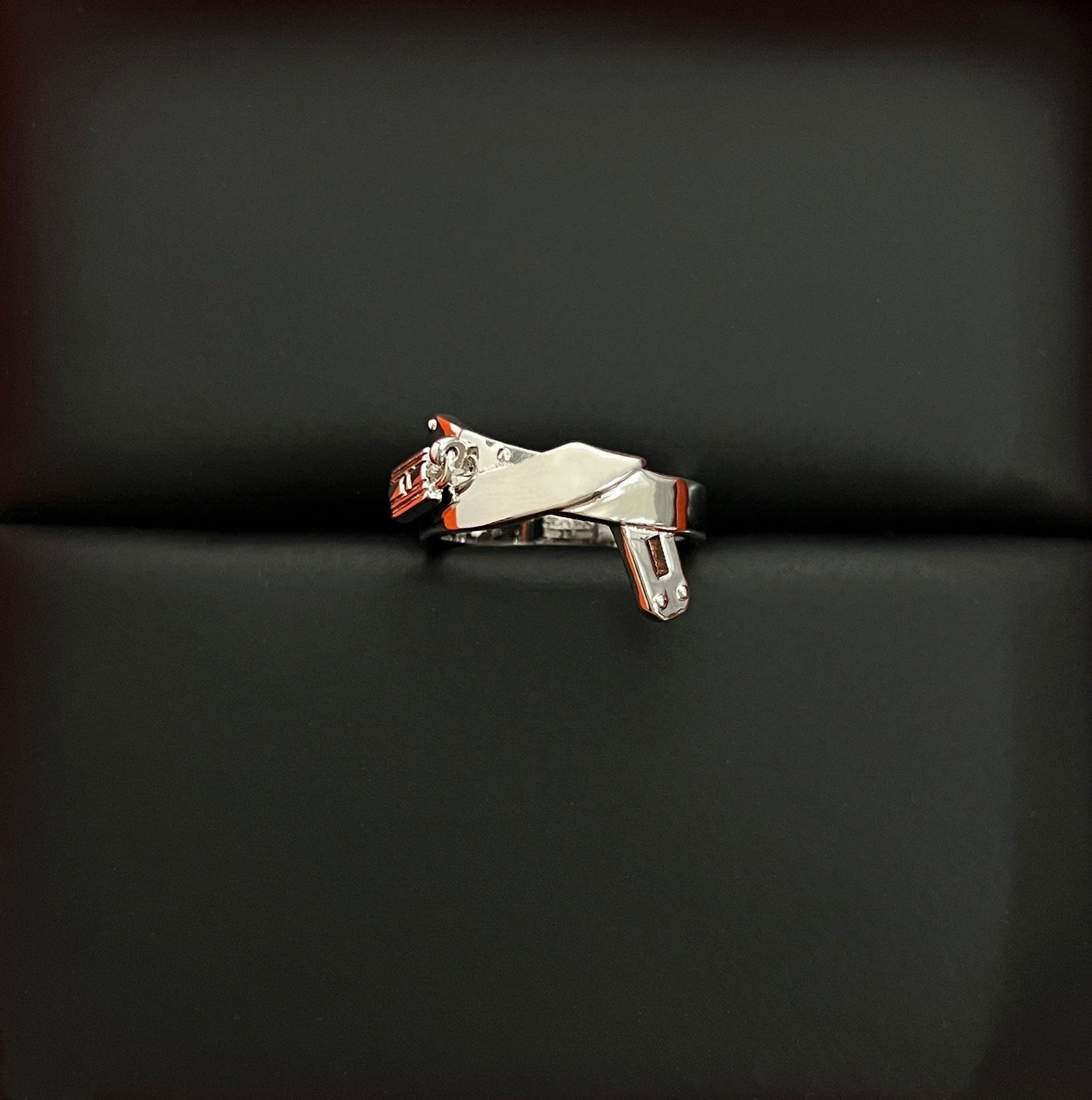Hermès Rose Gold Kelly Knot Plain Ring - Image 5