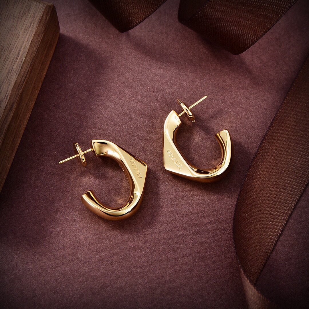 Prada Style Twisted Hoop Earrings - Image 6