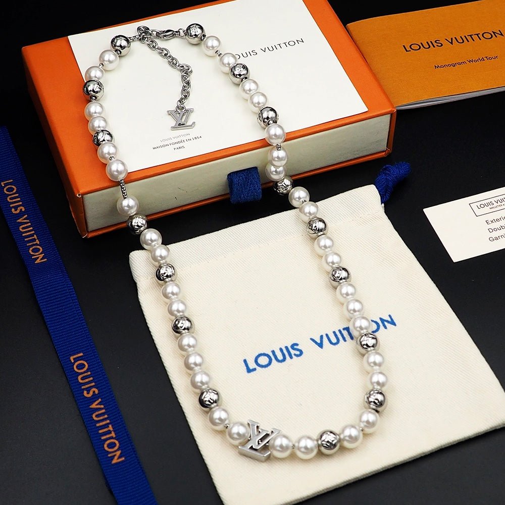 LV Silver Pearl Tiny Zircon Interval Choker - Image 3