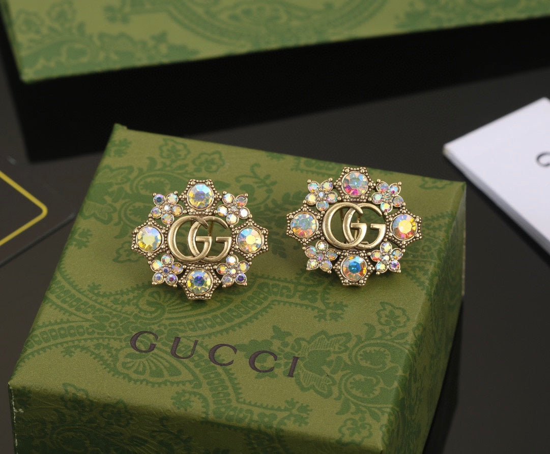 GUCCI Crystal GG Flower Shape Stud Earrings - Image 3