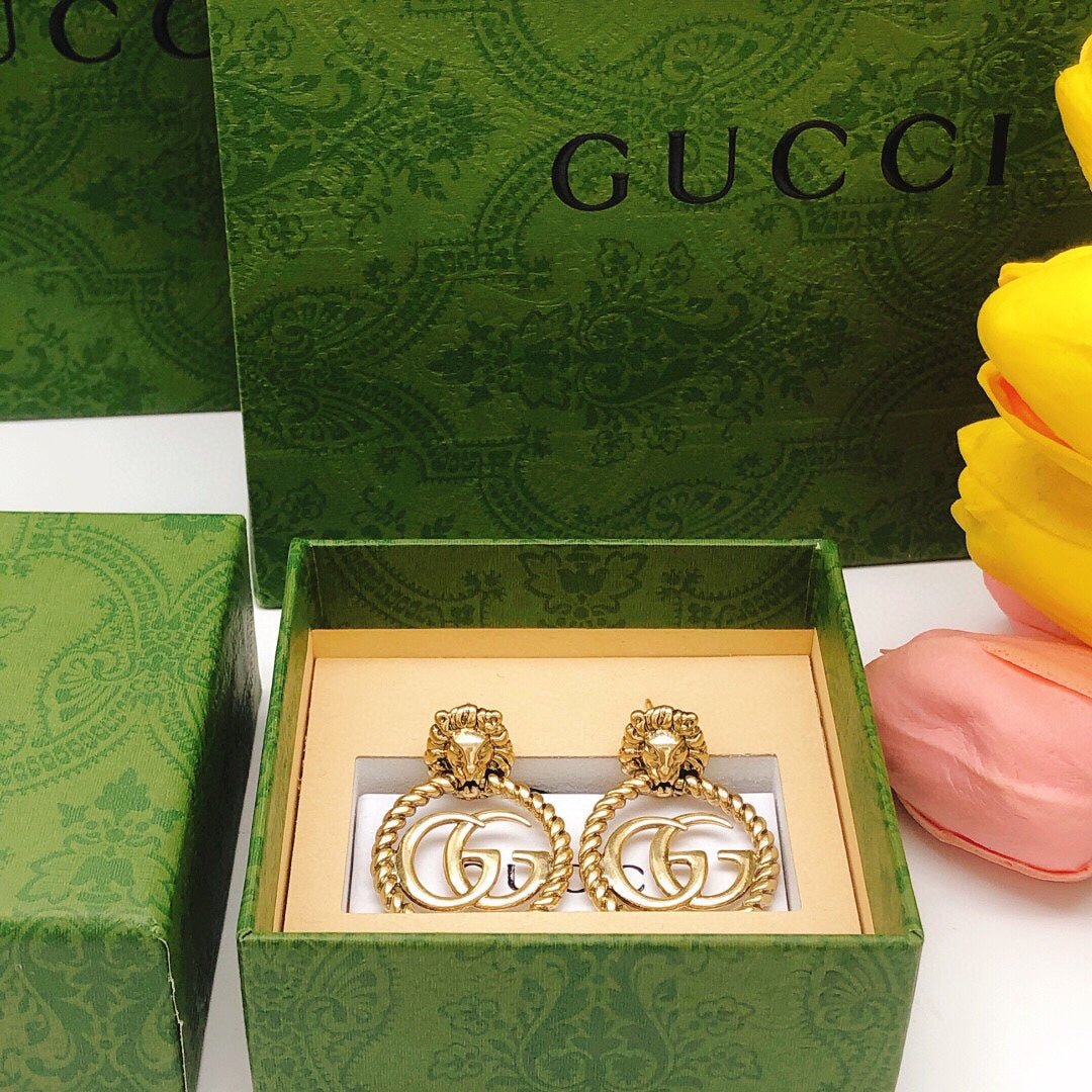 GUCCI Lion Head Twist GG Drop Earrings - Image 3