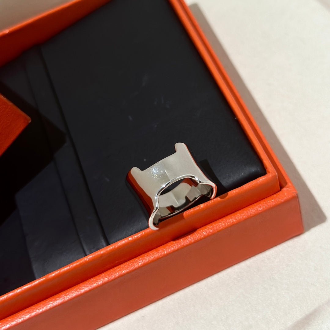 Hermès Silver Plated Openwork H Ring - Image 6