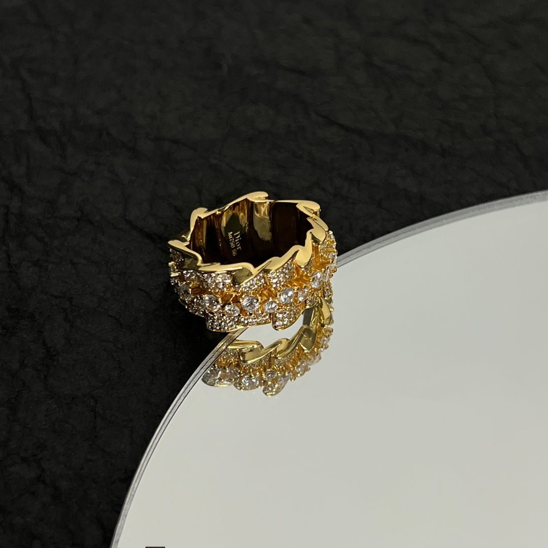 Dior Silver Full Paved Crystal Twisted Ring - Image 10