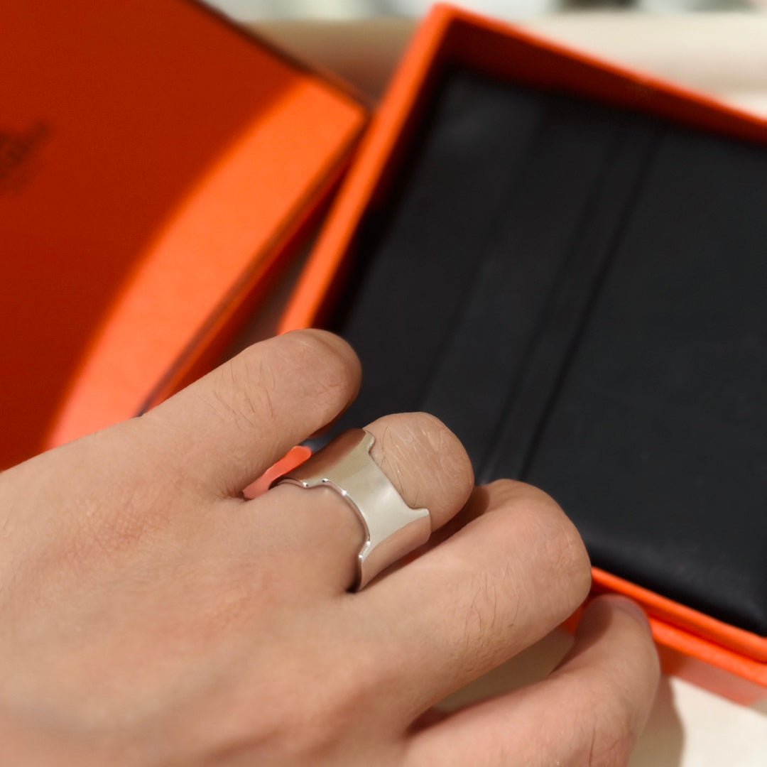 Hermès Silver Plated Openwork H Ring - Image 3