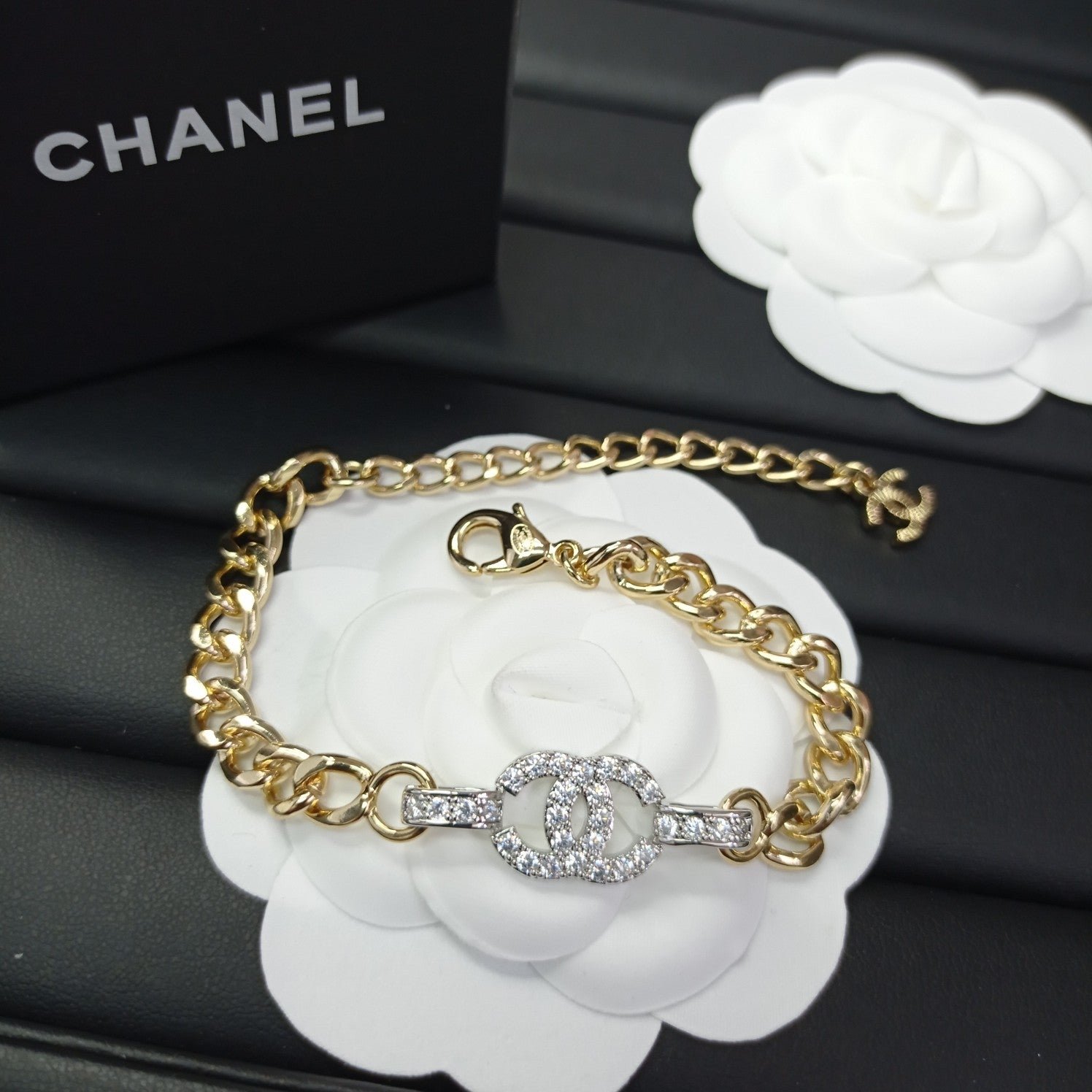 Chanel Gold Thick Curb Crystal CC Bracelet - Image 5