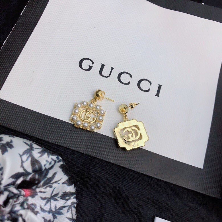 GUCCI Pearl Frame Square GG Earrings - Image 6