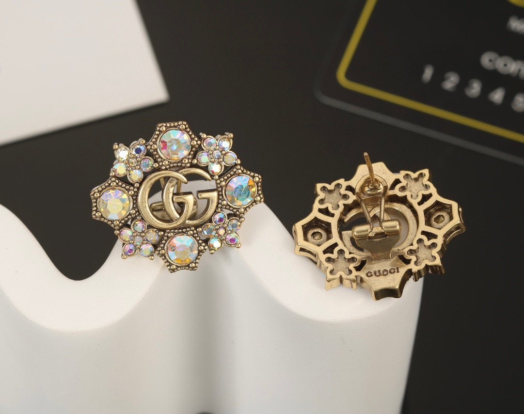GUCCI Crystal GG Flower Shape Stud Earrings - Image 4