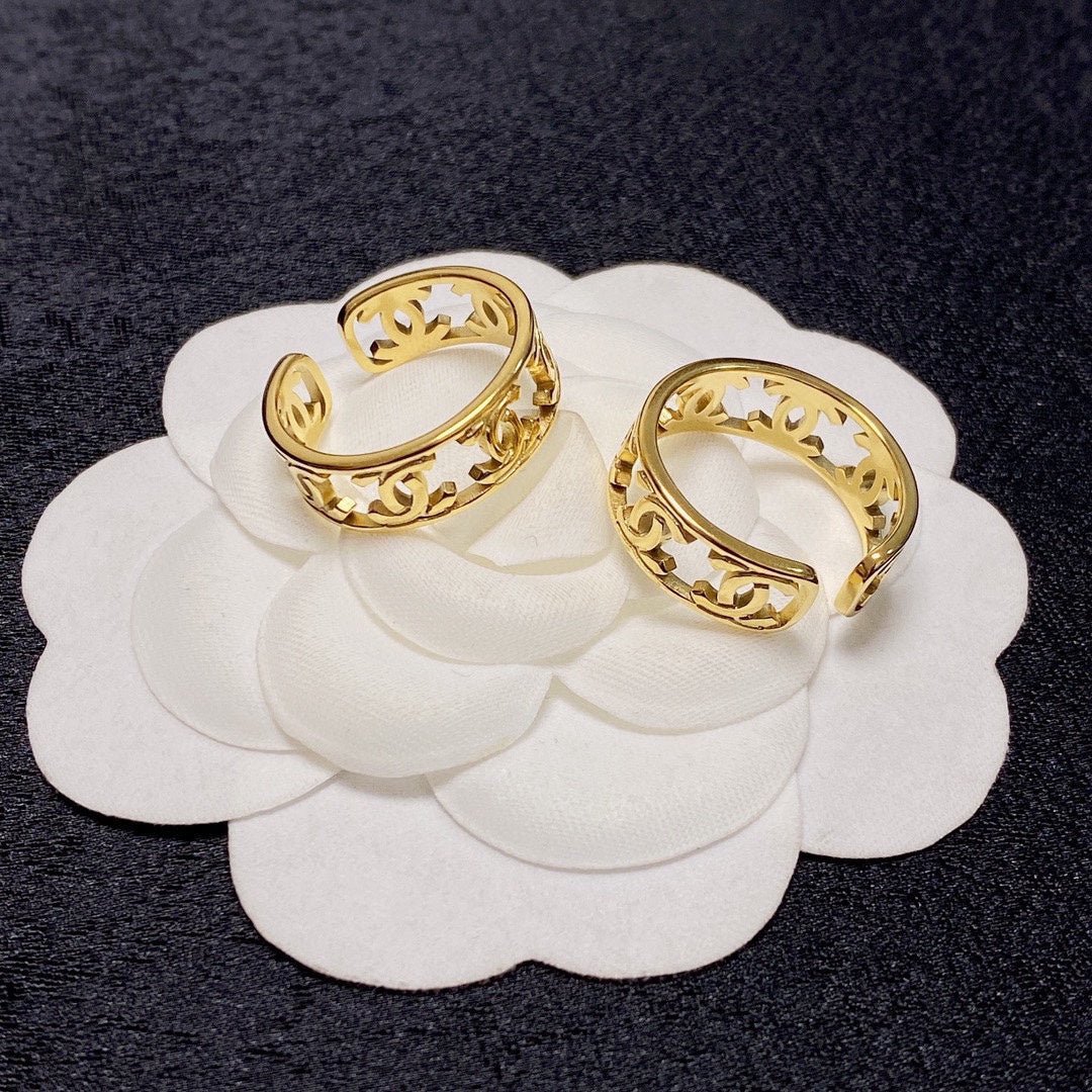Chanel Gold Hollow Floral CC Open Cuff Earrings Pair - Image 5