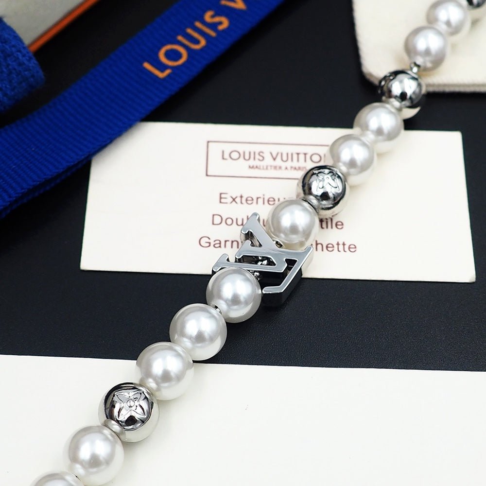 LV Pearl Logo Bracelet - Image 4