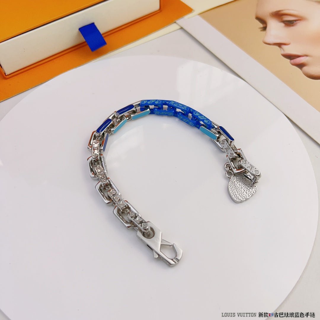 LV Enamel & Engraved Chain Bracelet - Image 5