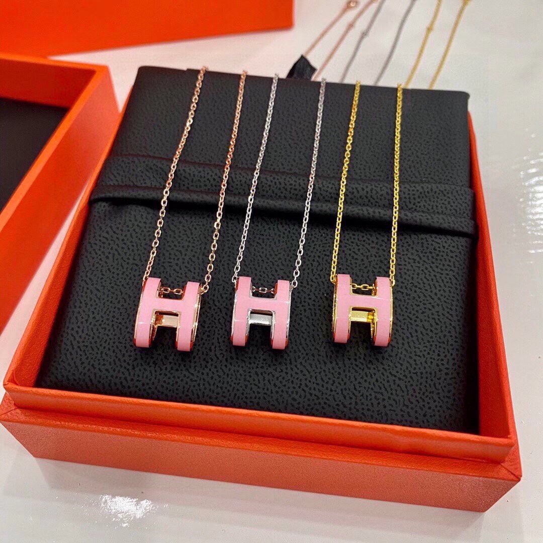 Hermès Pastel Pink Gold Tone Pop Necklace - Image 5